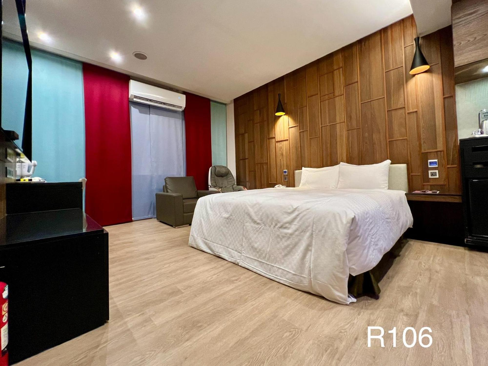 Catwalk Motel -Tainan Exterior foto